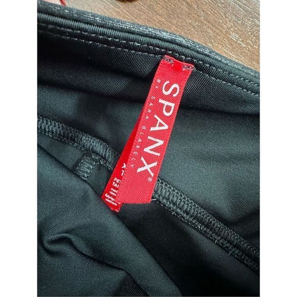 Spanx Faux Leather Leggings - XS - Picture 6 of 10